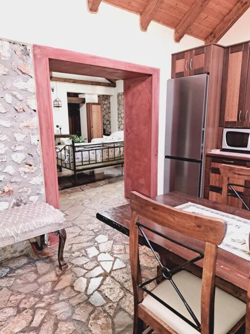 ארגוסטולי Fragosiko - Rustic Retreat In Kefalonia מראה חיצוני תמונה